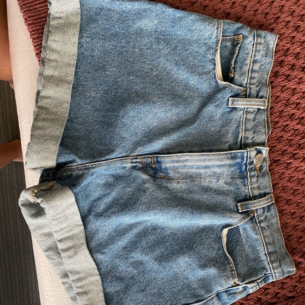 urban outfitters mom shorts